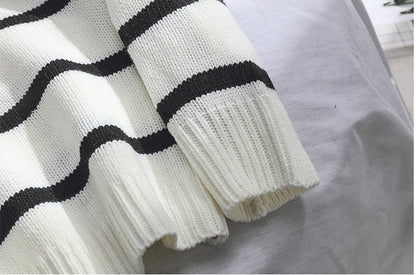 Comfortable T-Neck Sweater — Effortless Warmth & Classic Simplicity