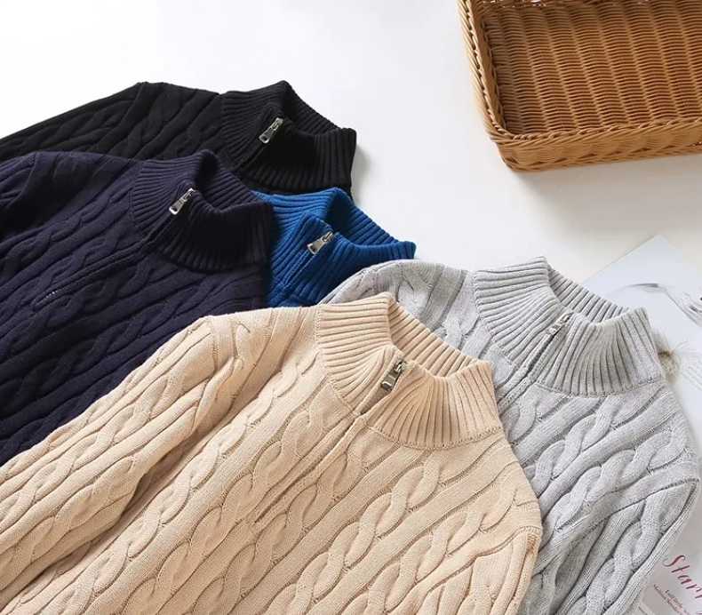 Relaxed Zip-Pullover Knit Sweater — Casual Elegance with Versatile Utility